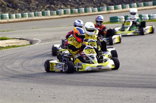 Accueil et hébergement de pilotes kartings en cévennes à Bessège Accueil et hébergement de pilotes kartings dans le gard à Bessèges