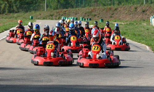 Course de karting en cévennes, Bessèges